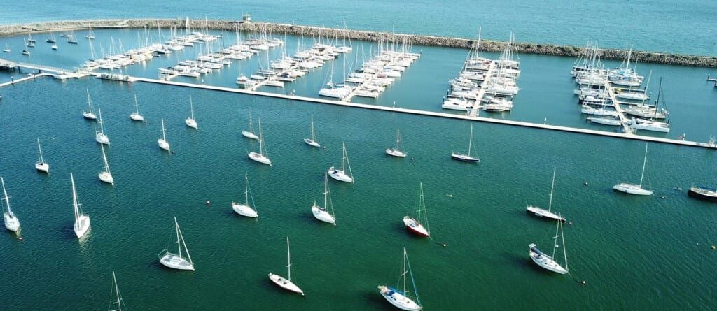DCIM100MEDIADJI_0833.JPG Swing Moorings and the RMYS Marina in St Kilda Harbour